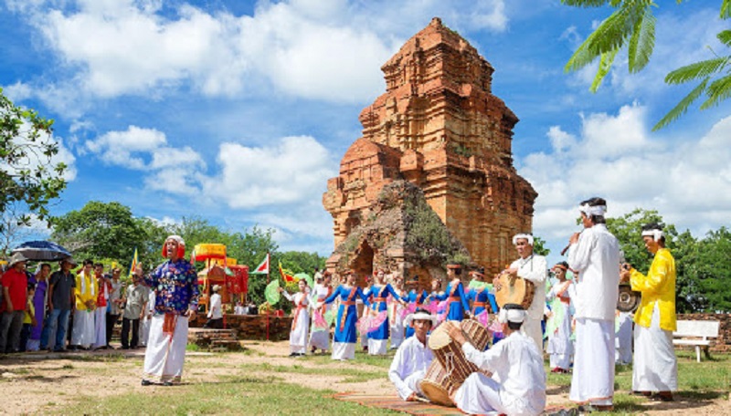 Lễ Hội Kate - Tinh Hoa Văn Hóa Chăm Qua Ngàn Năm